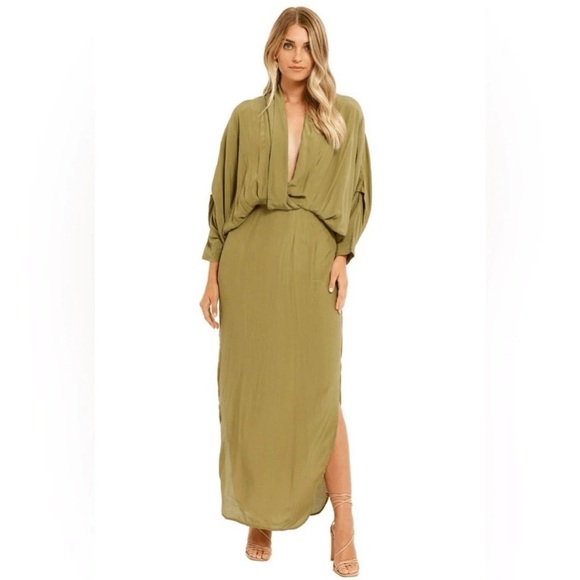 S/W/F Plunge Dress in Amazon Green - Picture 4 of 16